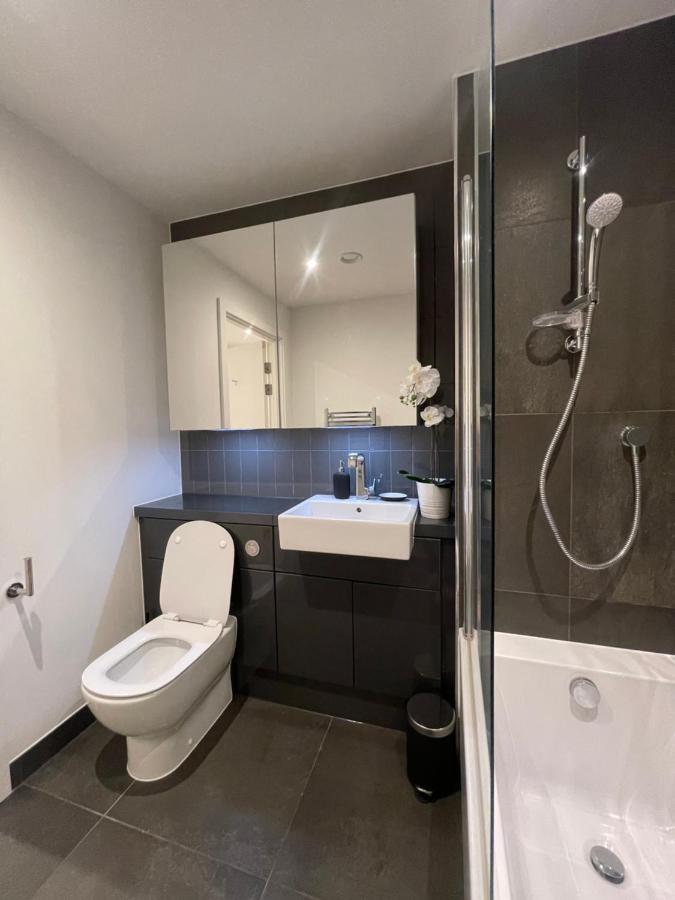 Immaculate 2Bed Apartment In London- City Views 외부 사진